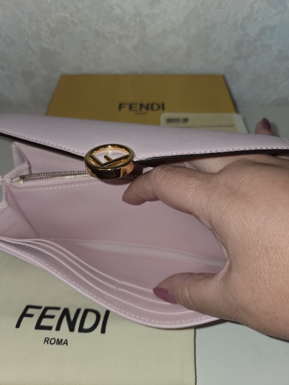 Fendi Pink Leather Envelope Wallet with Logo - Picture 8 of 13